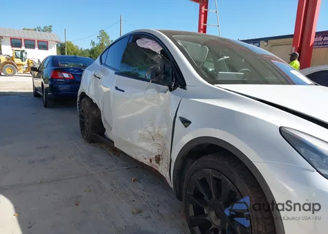 2022 Tesla Model Y Long Range Dual Motor All-Wheel Drive из США, поврежденный, VIN 7SAYGDEE8NA021164